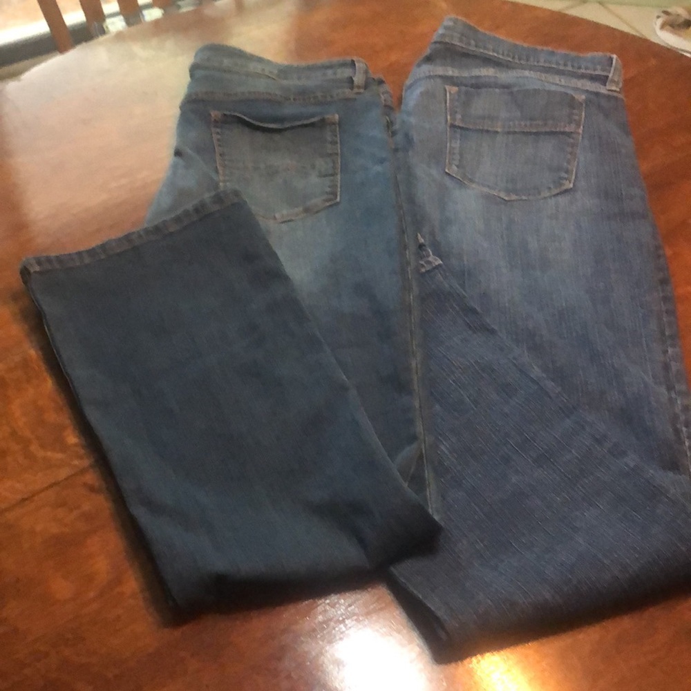 Assorted Jeans - Picture 3 of 6